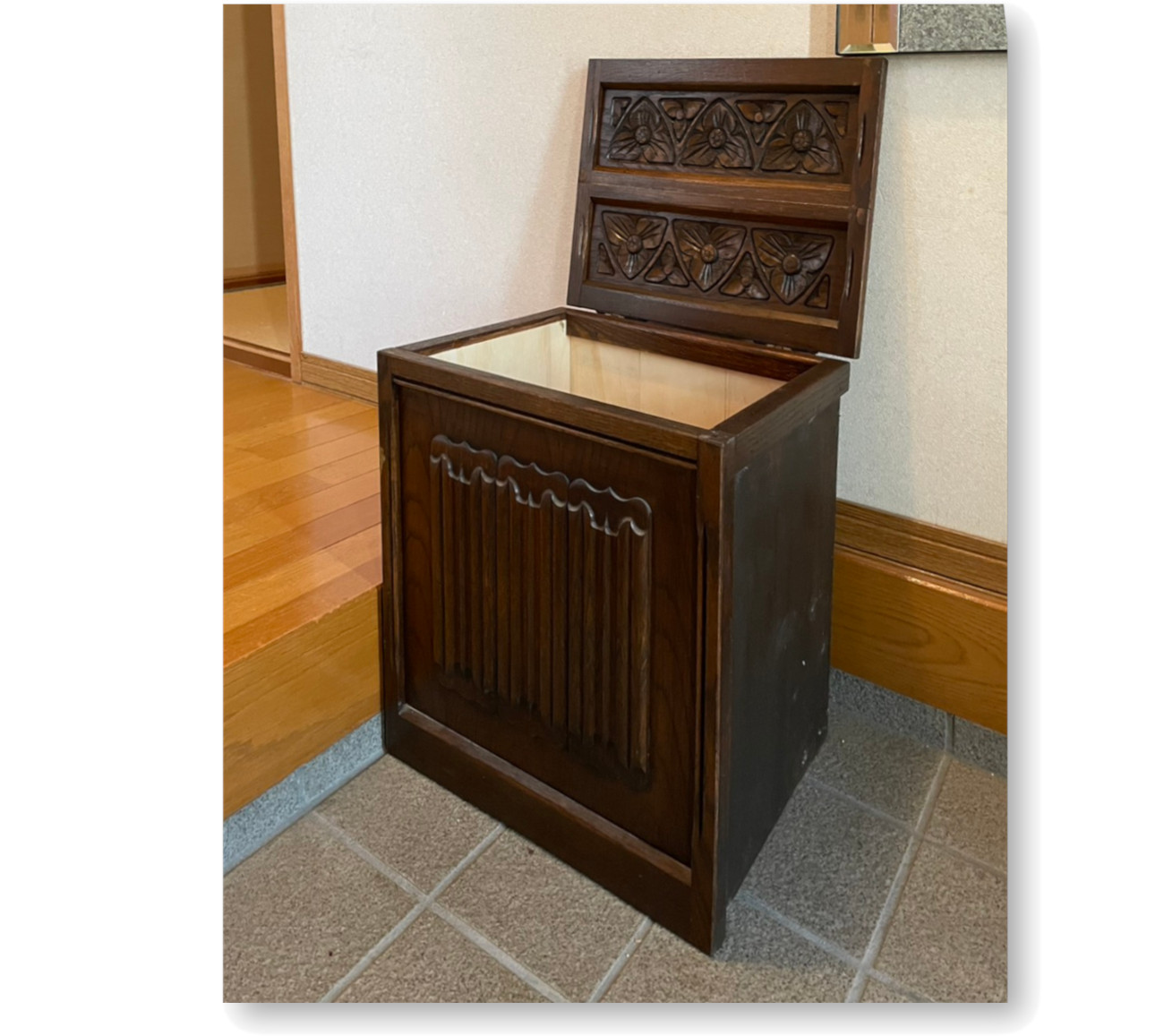 古家具材を活用したキャビネットを作りましたb